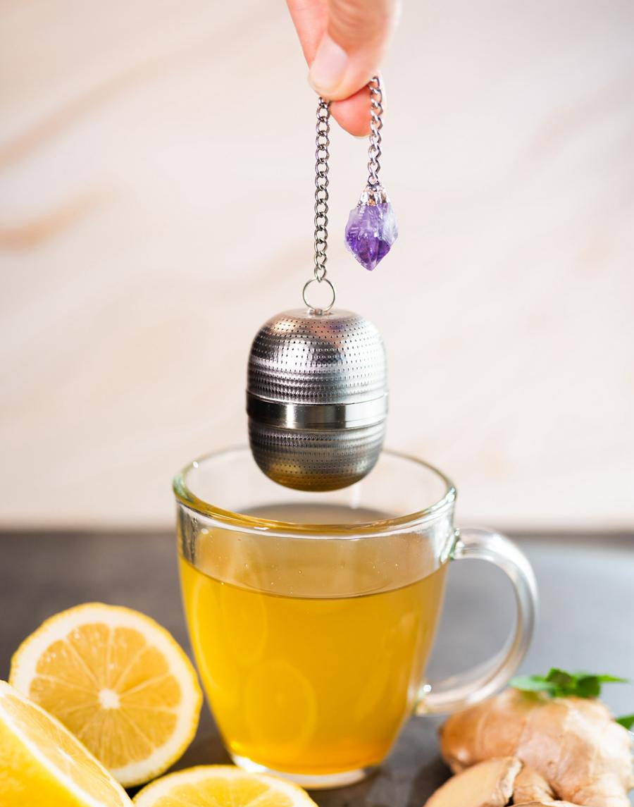 Premium Teeei | Teesieb mit Edelstein Anhänger